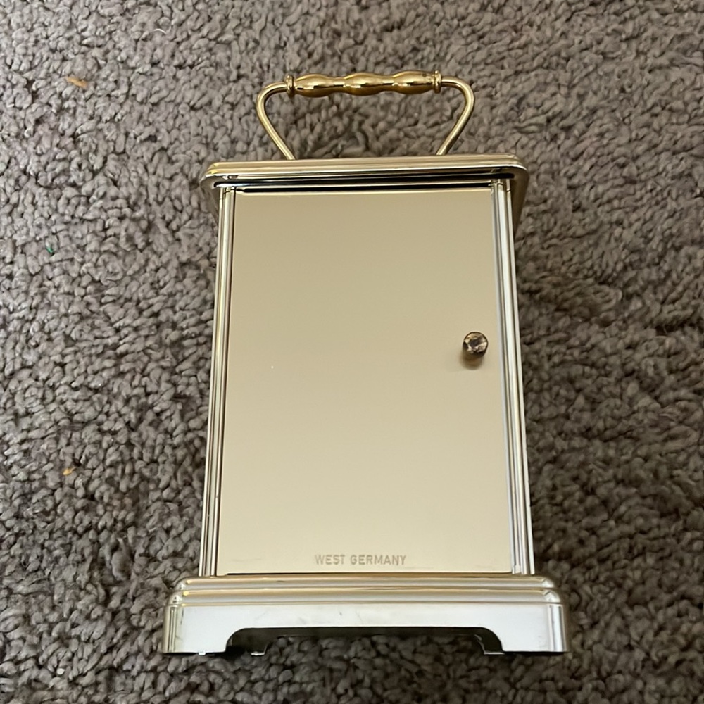 Vintage Staiger Quartz Clock Made In West Germany gold color - Picture 2 of 3